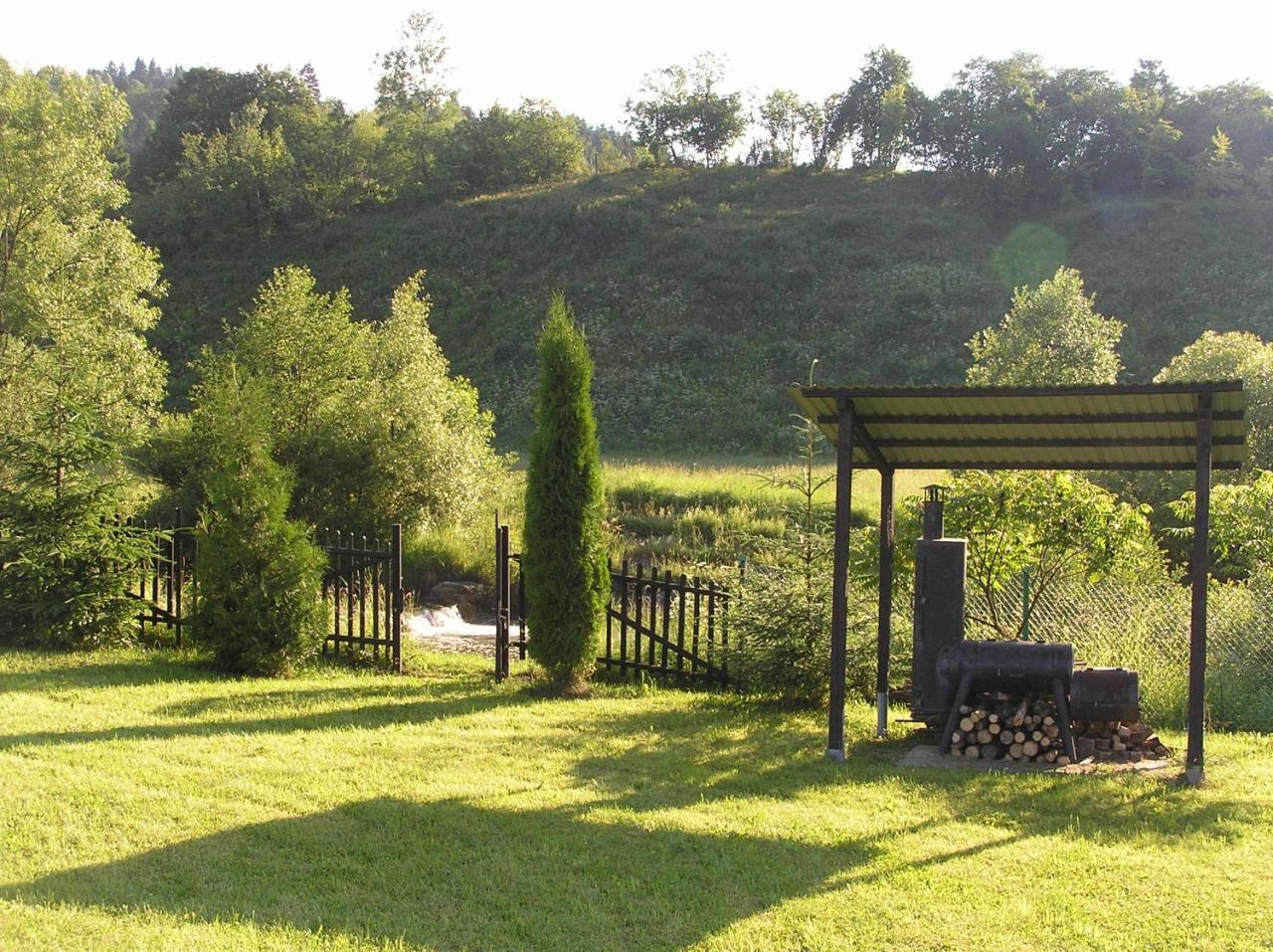 Domki Nad Stebnikiem Ustrzyki Dolne Buitenkant foto